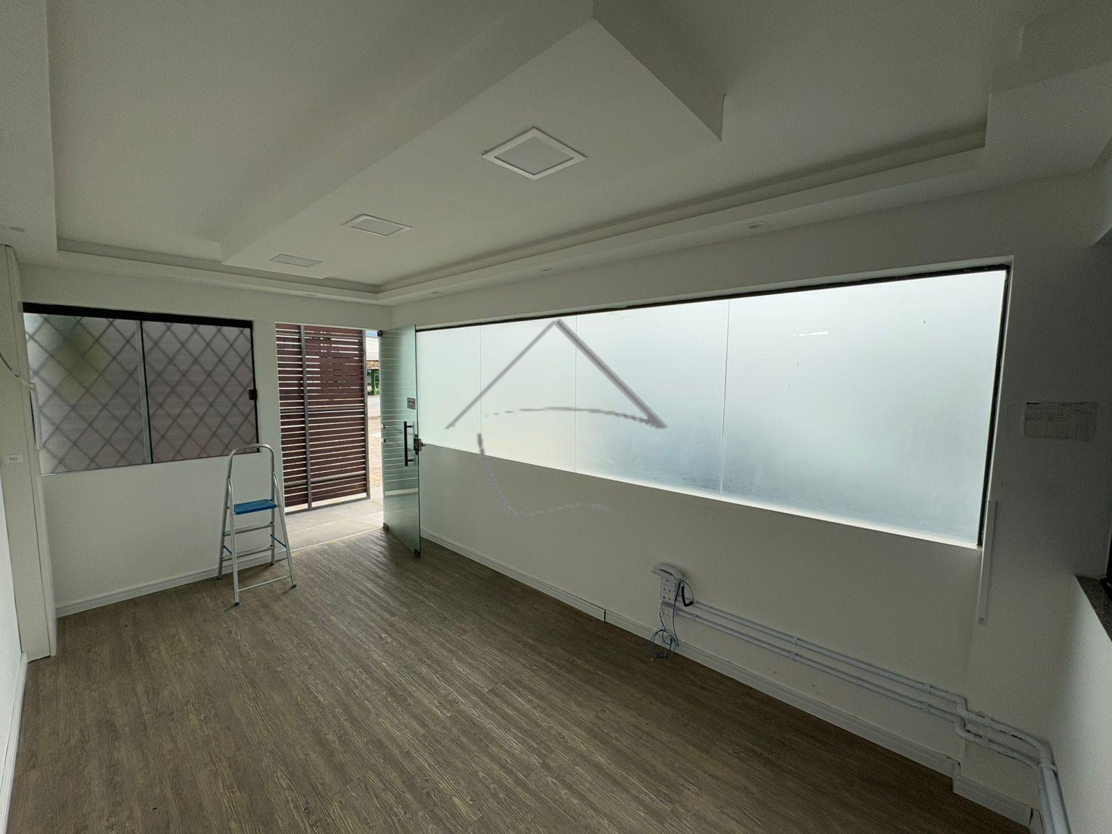 SALA COMERCIAL E RESIDENCIAL BAIRRO VILA NOVA