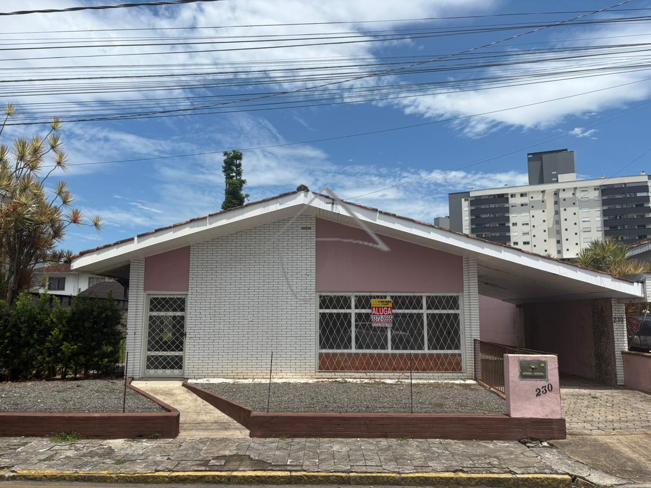 CASA PARA LOCAÇÃO NO BAIRRO CENTRO - JARAGUÁ DO SUL