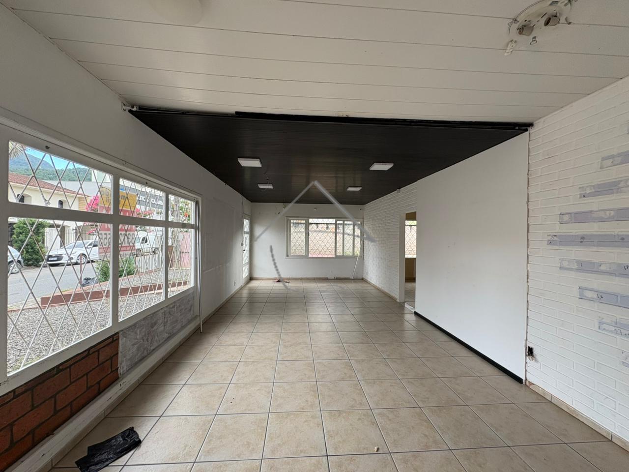 CASA PARA LOCAÇÃO NO BAIRRO CENTRO - JARAGUÁ DO SUL