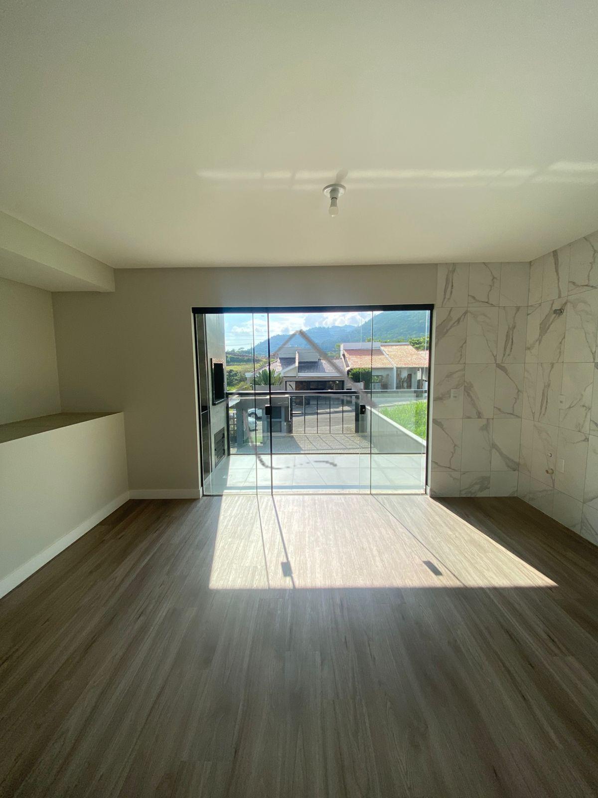 Apartamento com três dorm sendo uma suíte à venda, BARRA DO RI...