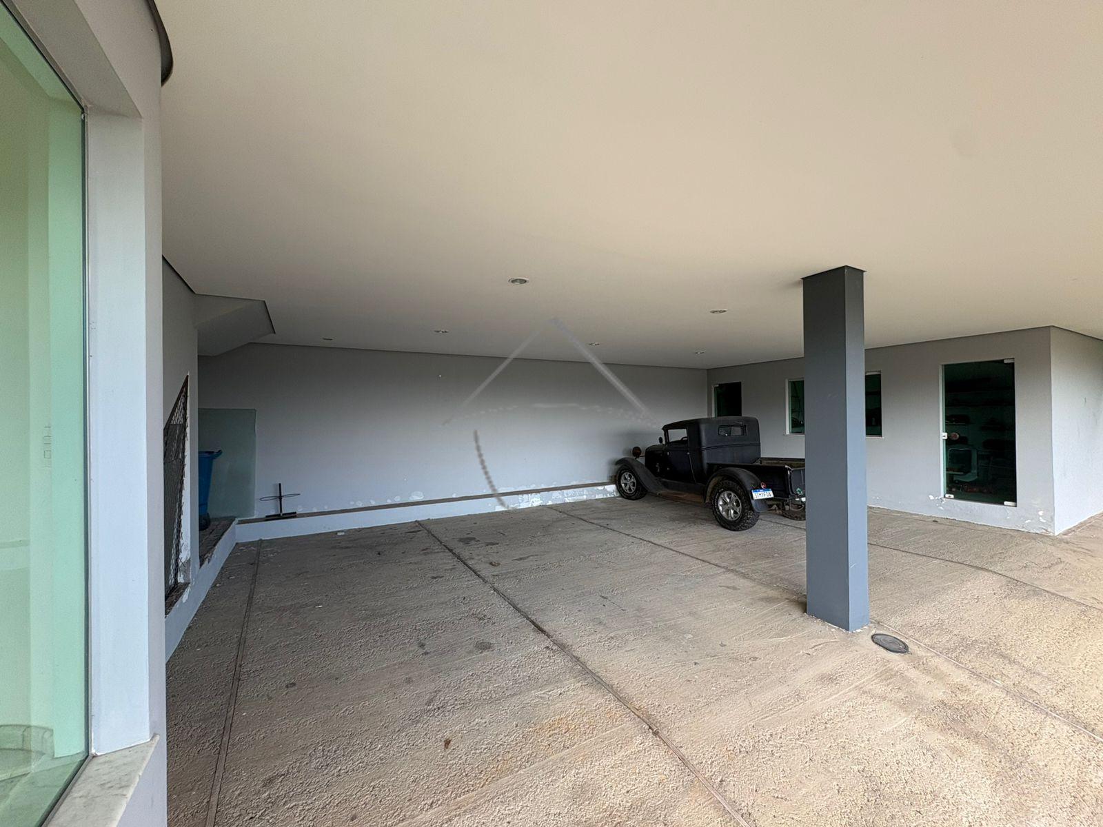 CASA BAIRRO JARAGUA ESQUERDO