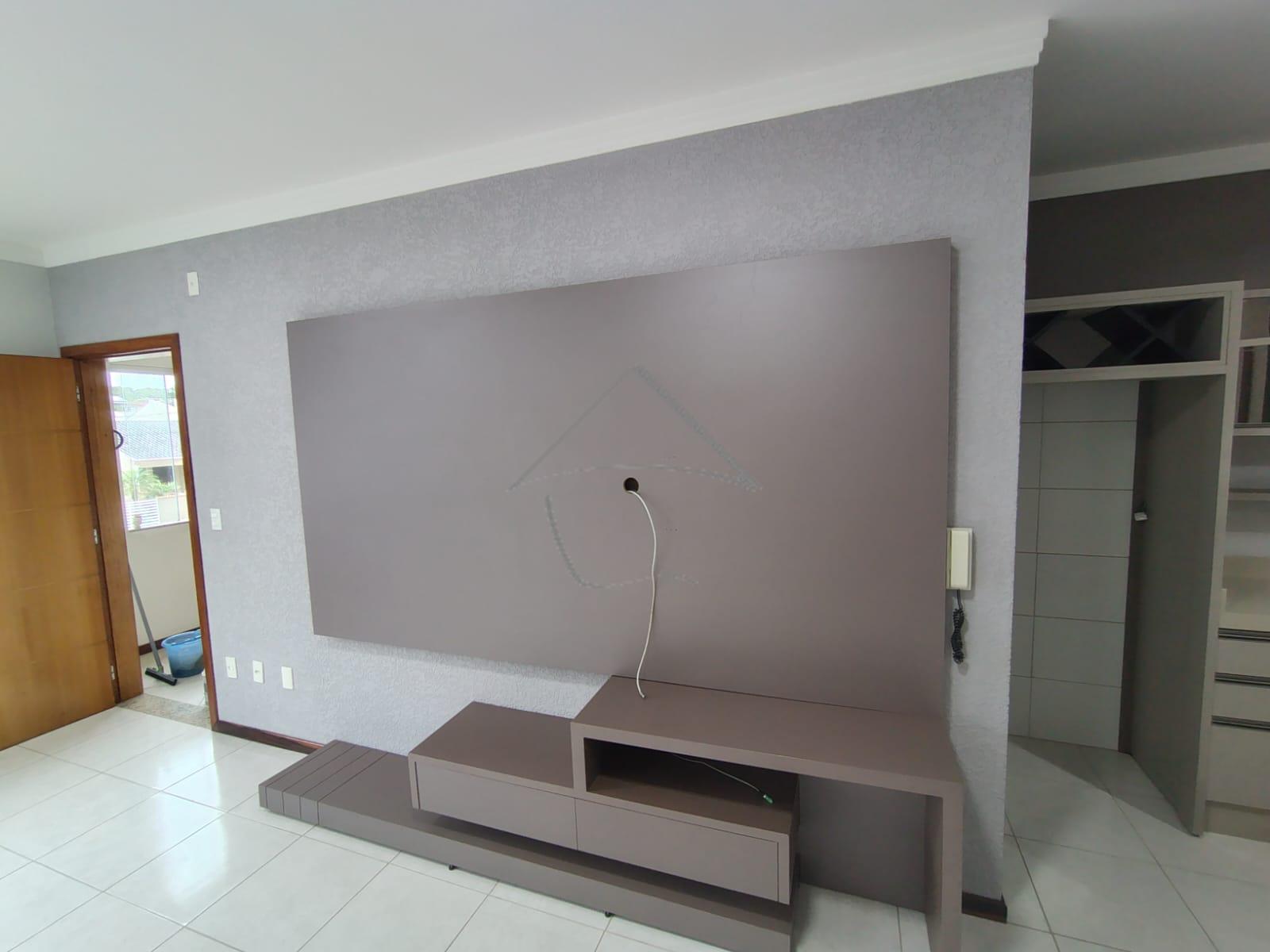 Apartamento com 02 dormitórios disponível para locação.