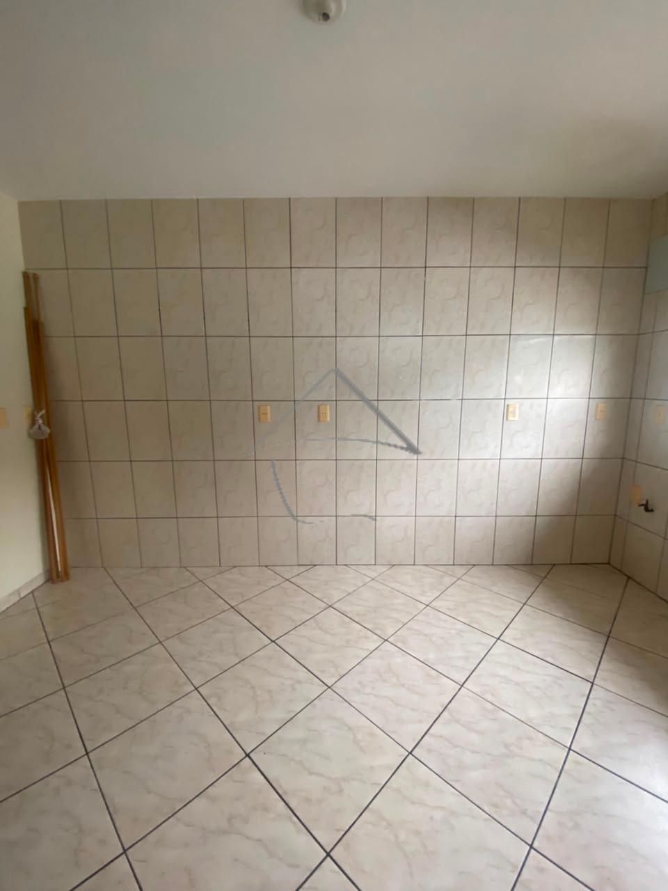 Apartamento disponível para locação - Barra do Rio Cerro