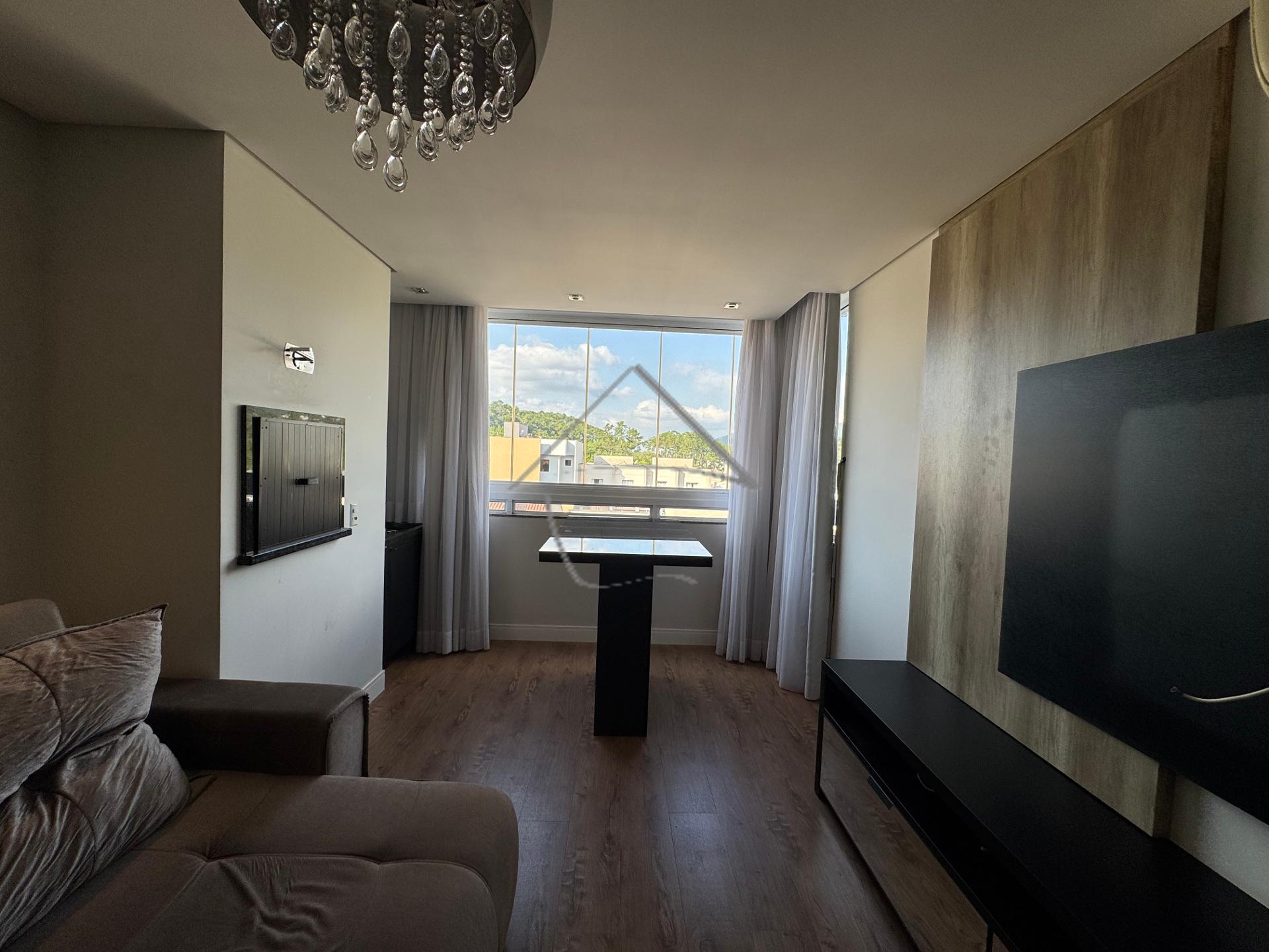 Apartamento 01 suíte 03 dormitórios à venda,130.00 m², JARAGUA...