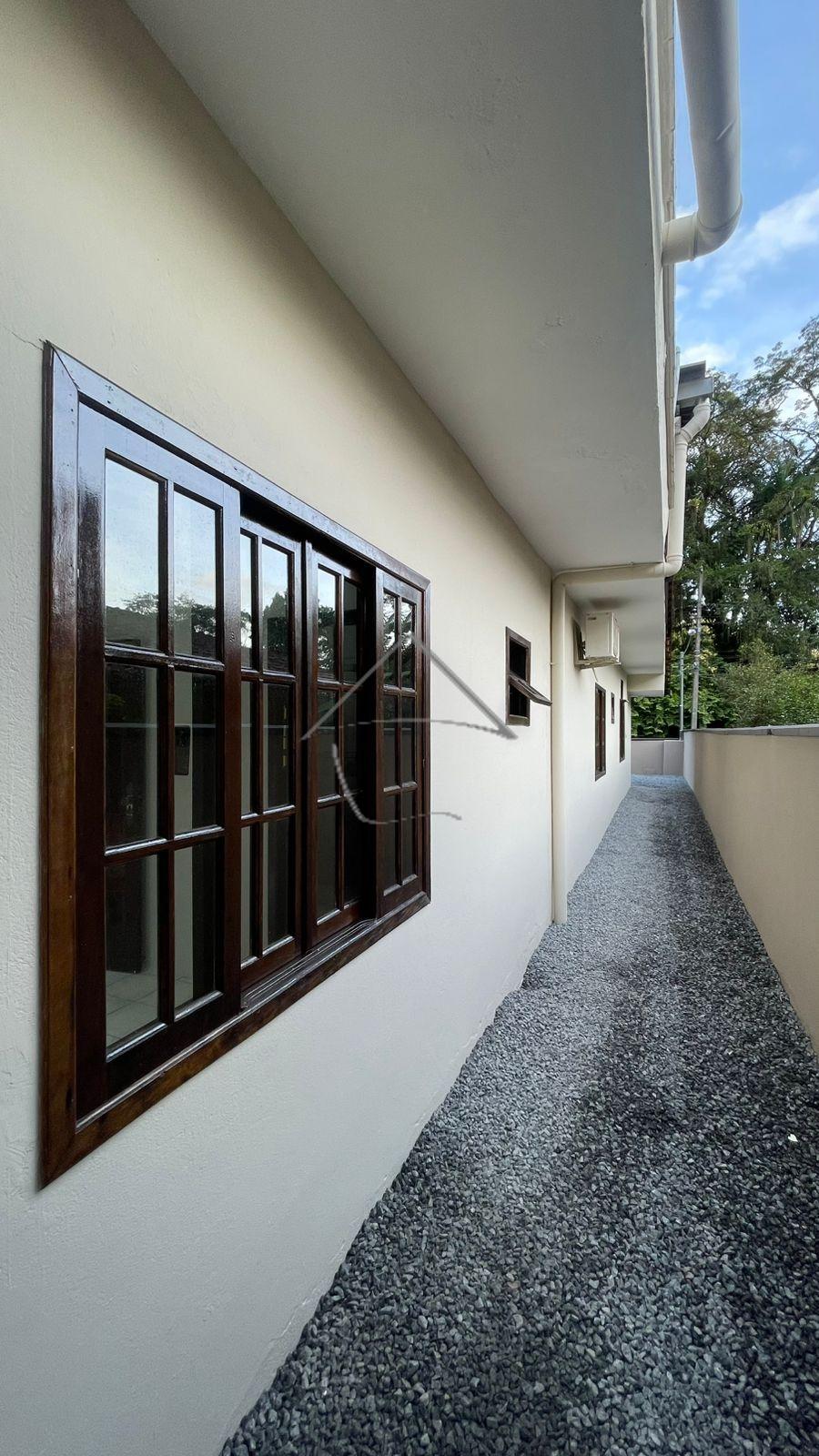 Casa com 3 dormitórios disponível para venda - Czerniewicz