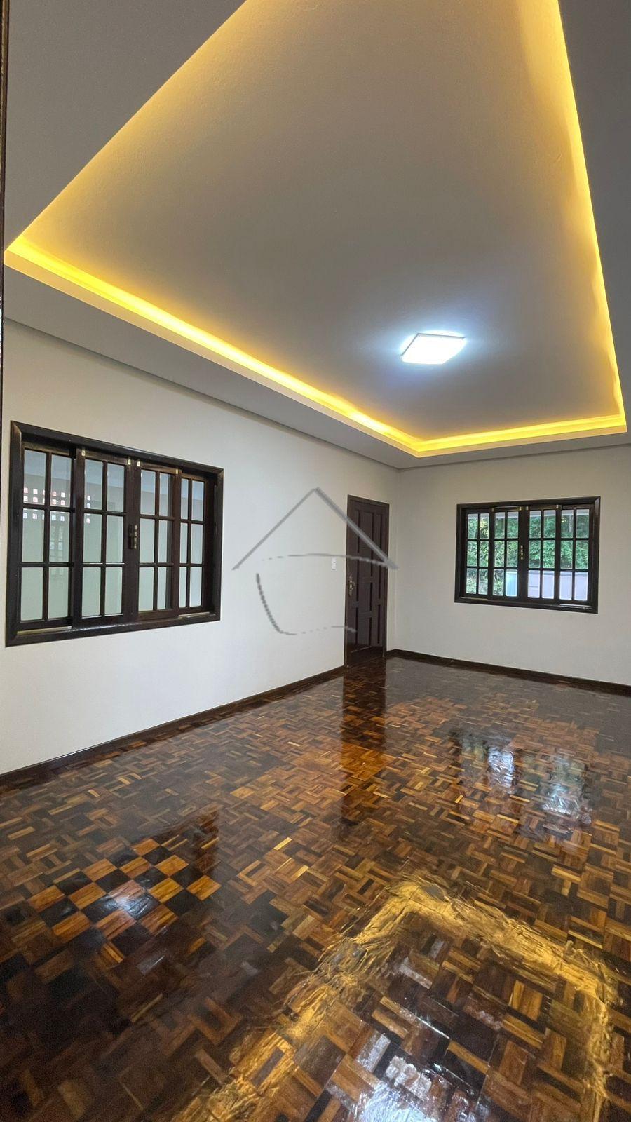 Casa com 3 dormitórios disponível para venda - Czerniewicz