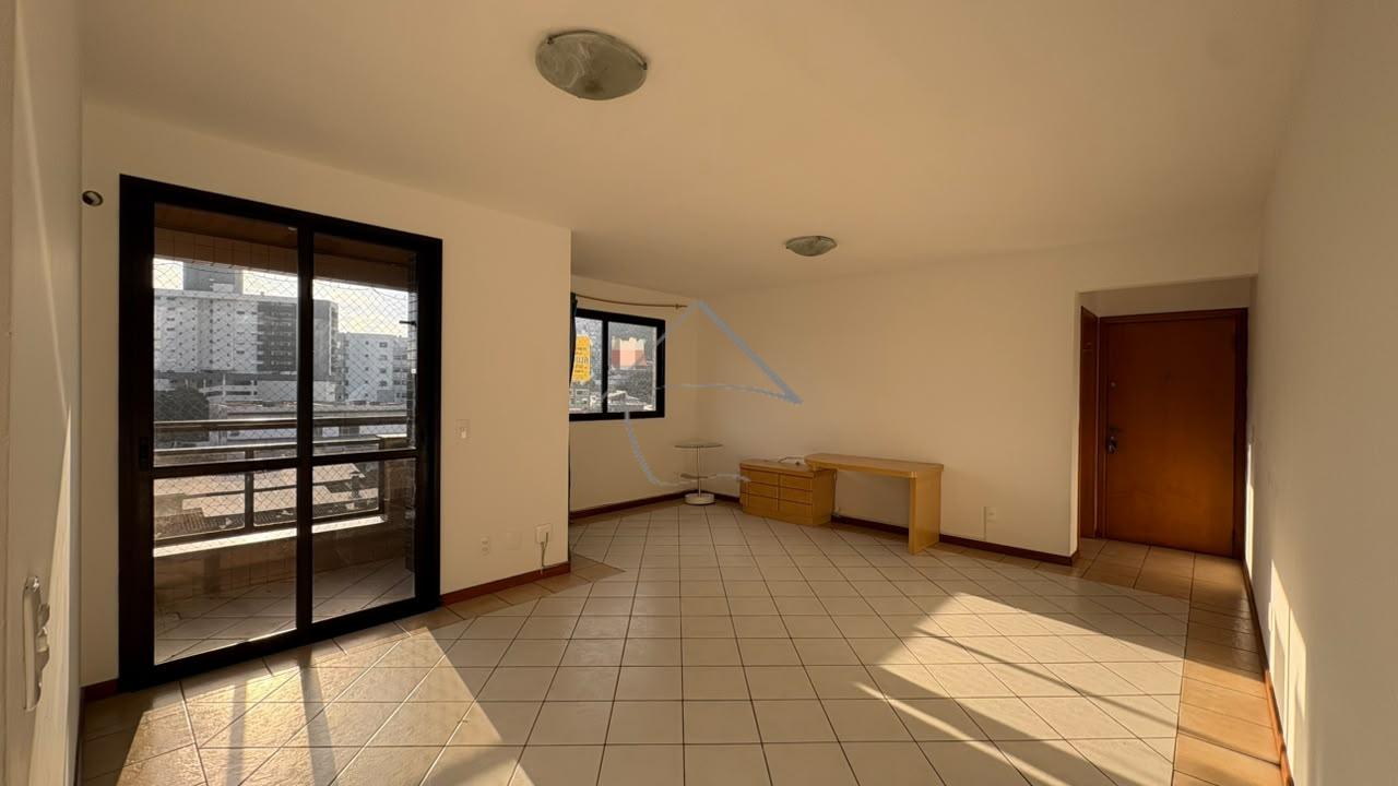 APARTAMENTO COM SUÍTE MAIS UM DORMITÓRIO NO CENTRO PARA LOCAÇÃ...
