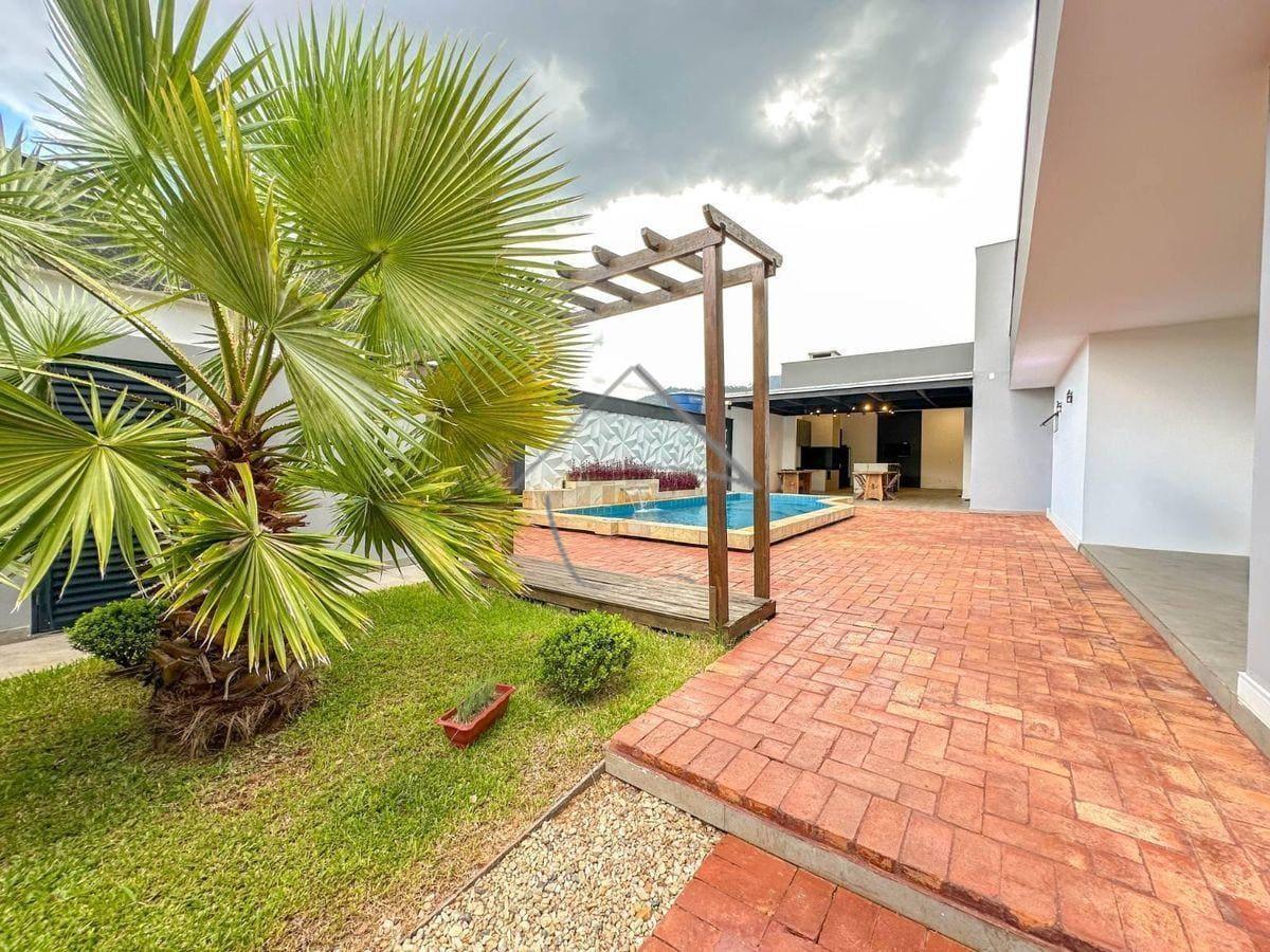 Casa com 4 suítes à venda,551.00 m², SAO LUIS, JARAGUA DO SUL ...