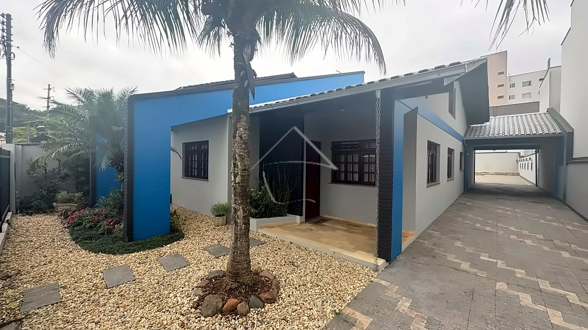 CASA TÉRREA SEMIMOBILIADA PARA LOCAÇÃO NA BARRA DO RIO CERRO -...