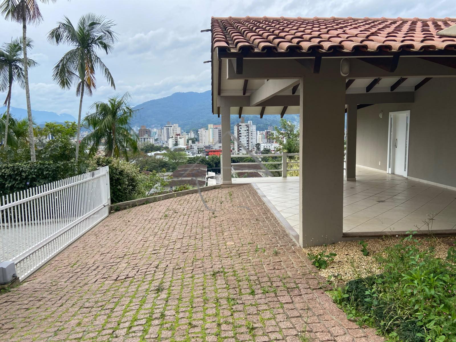 Casa com 4 dormitórios VILA NOVA, JARAGUA DO SUL - SC