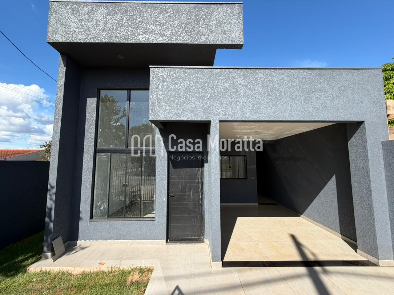 Casa ? Venda Localizada no Cohapar III, Foz do Igua?u-PR