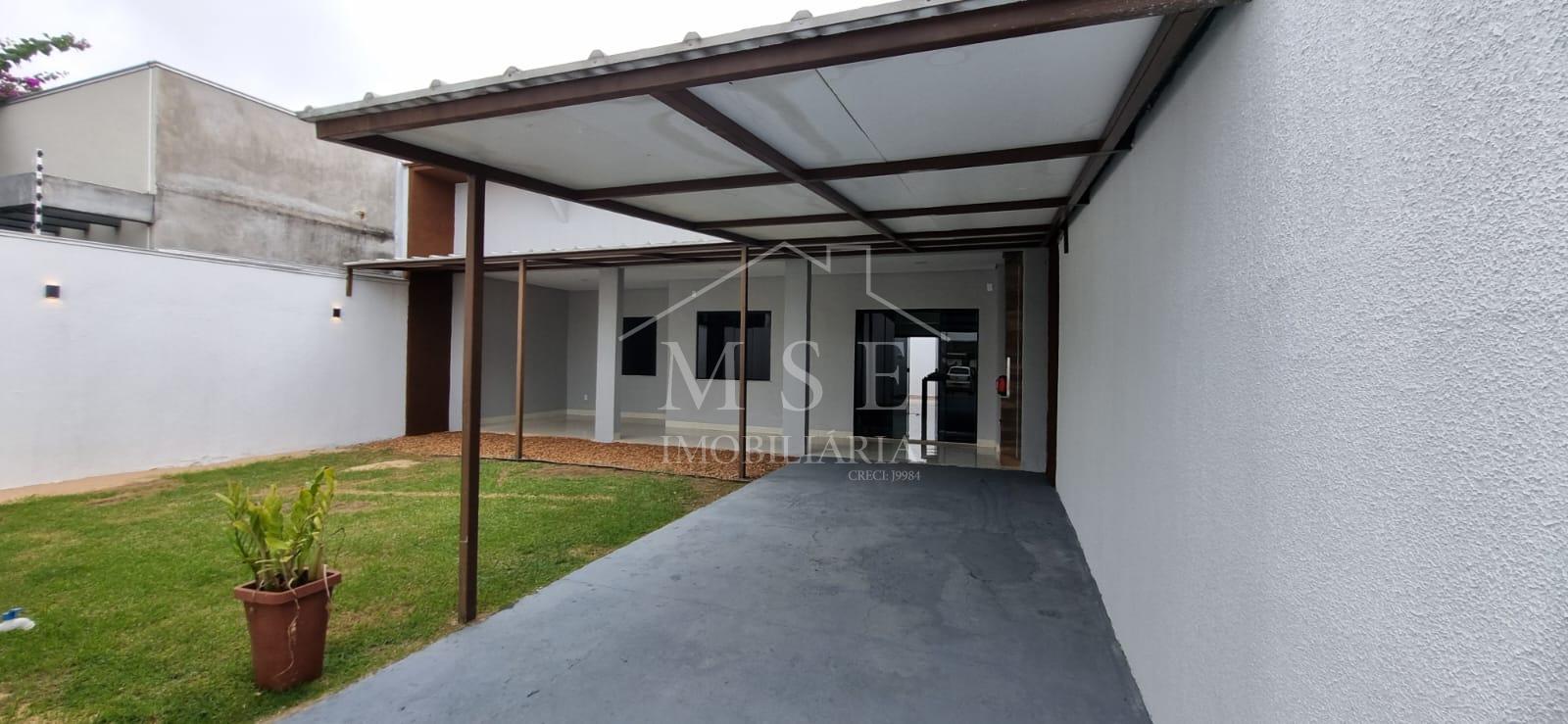 LC-002 Aluga-se Casa com 3 Quartos, Churrasqueira e Garagem pa...