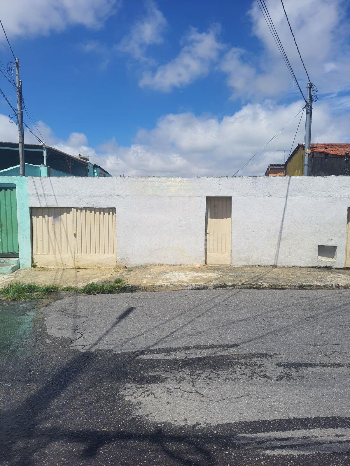 Casa à venda no bairro São Bernardo em BELO HORIZONTE - MG
