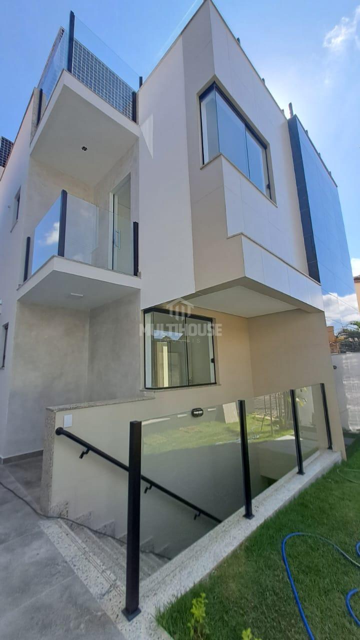 Apartamento area privativa à venda com 3 quartos no bairro COP...