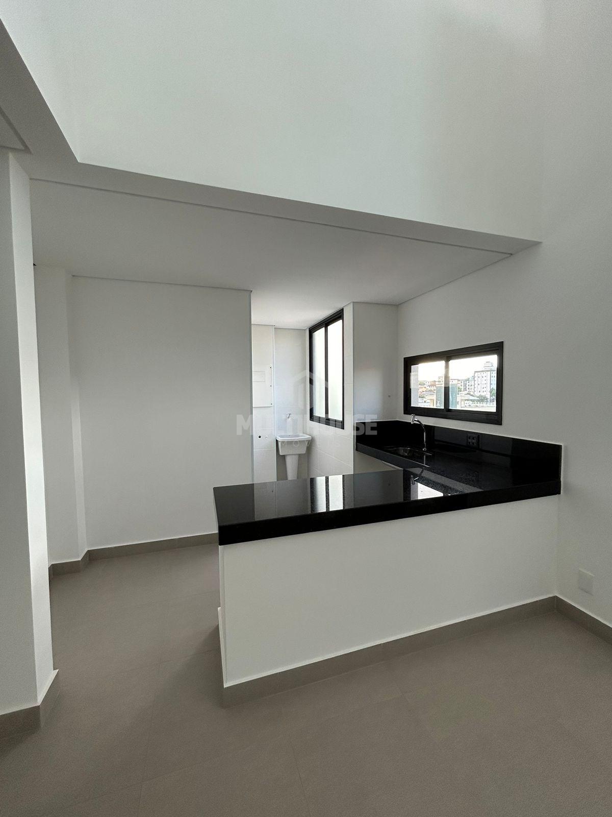 Cobertura - Apartamentos de auto luxo no bairro Padre Eust?qui...
