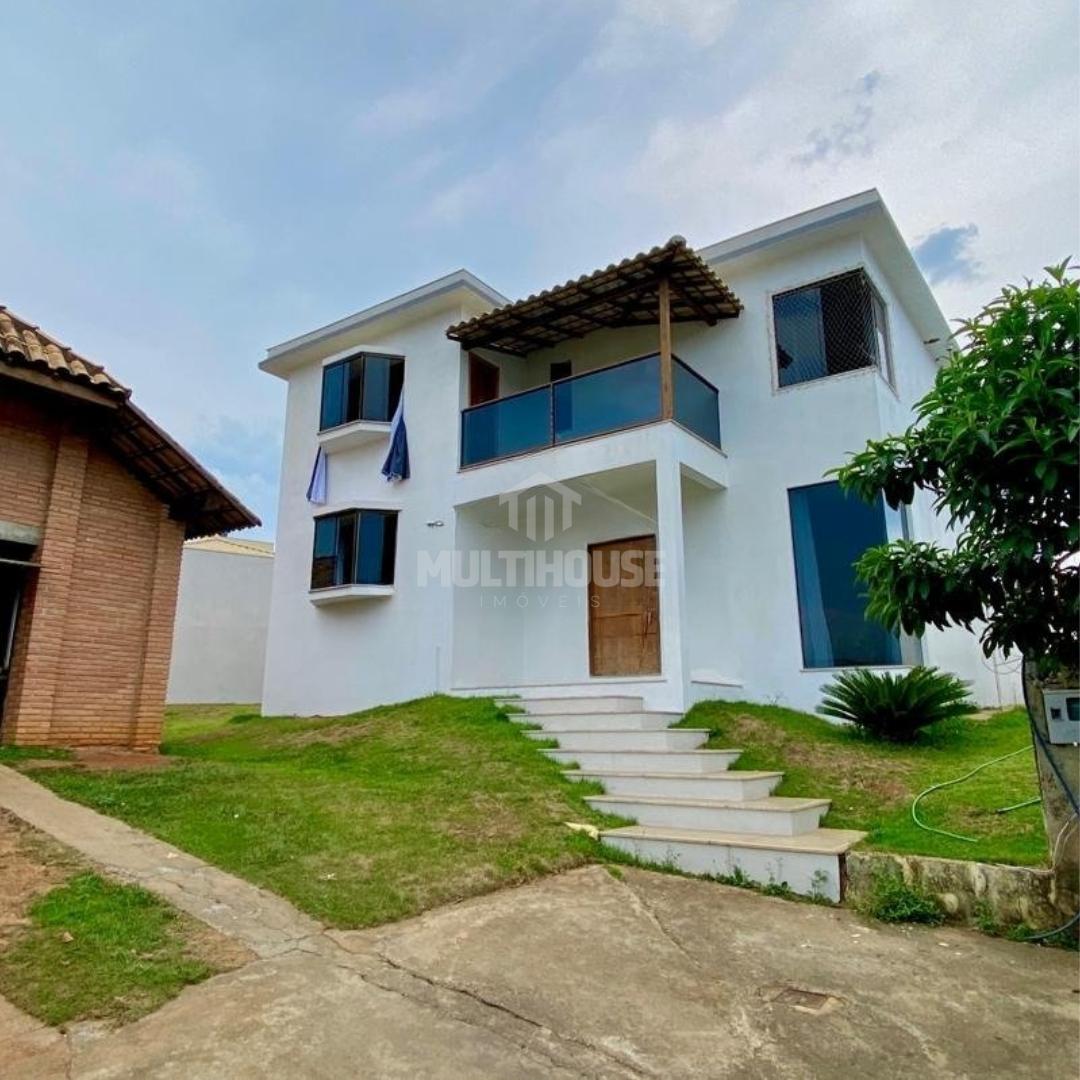 Casa ? venda, 4 quartos no bairro Jardim Itau, VESPASIANO - MG