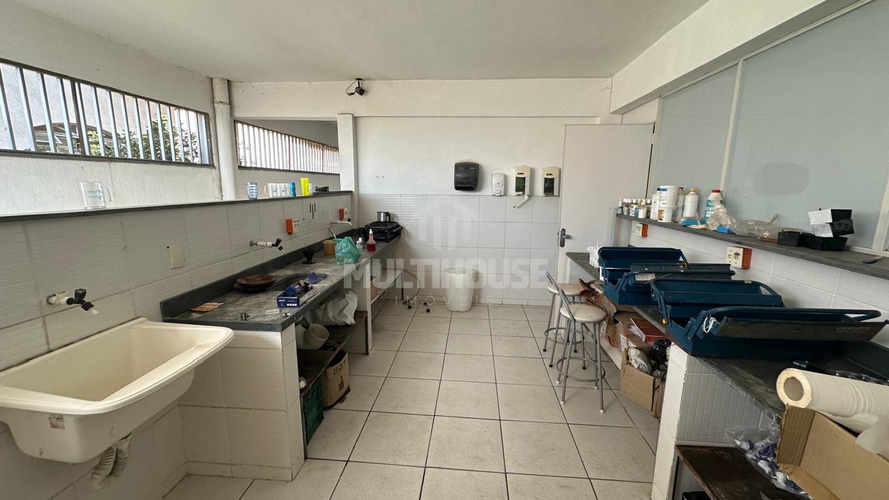 Loja-Salão para alugar, 556m² - Foto 19