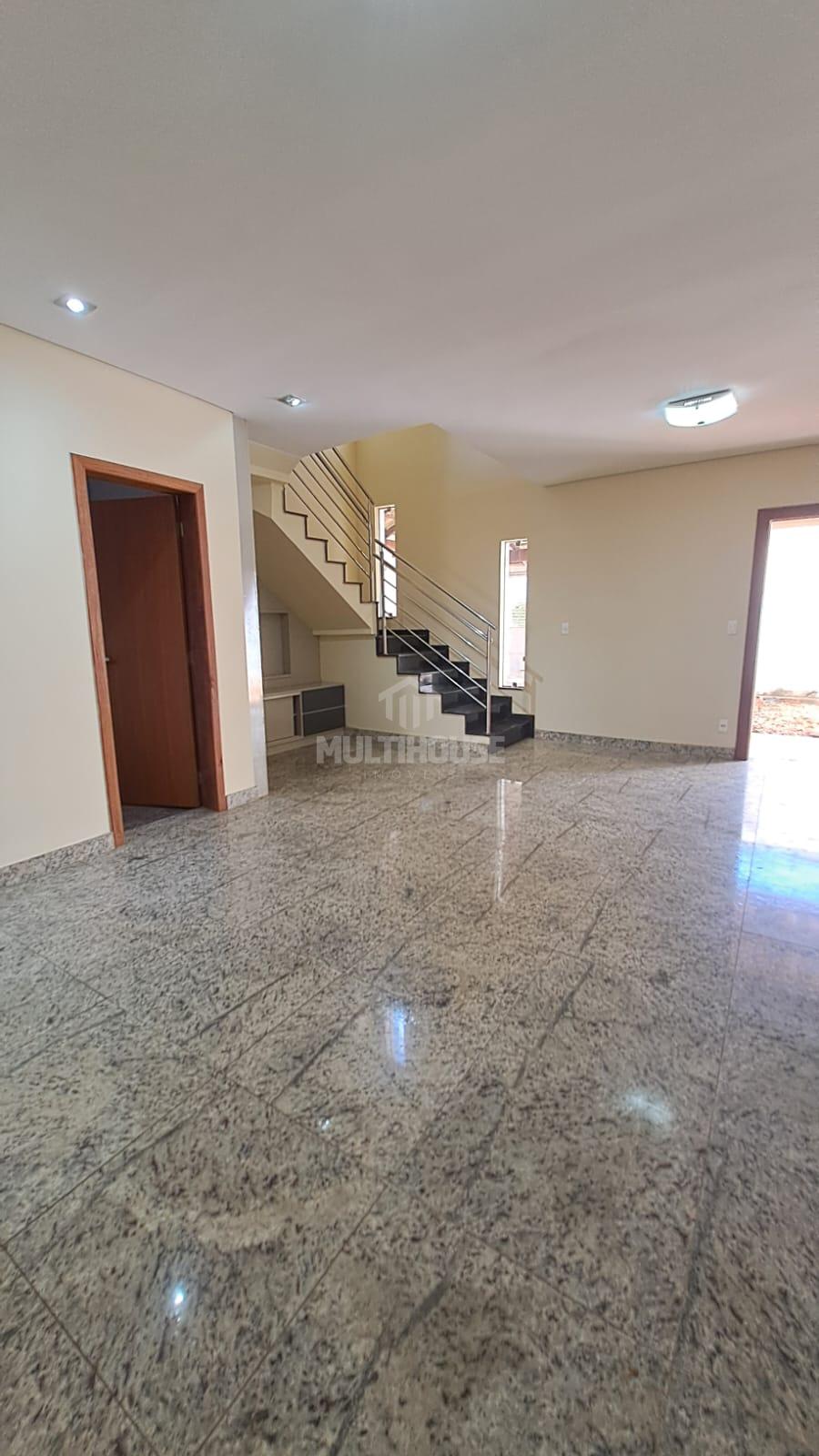 Casa, 3 quartos, 180 m² - Foto 2