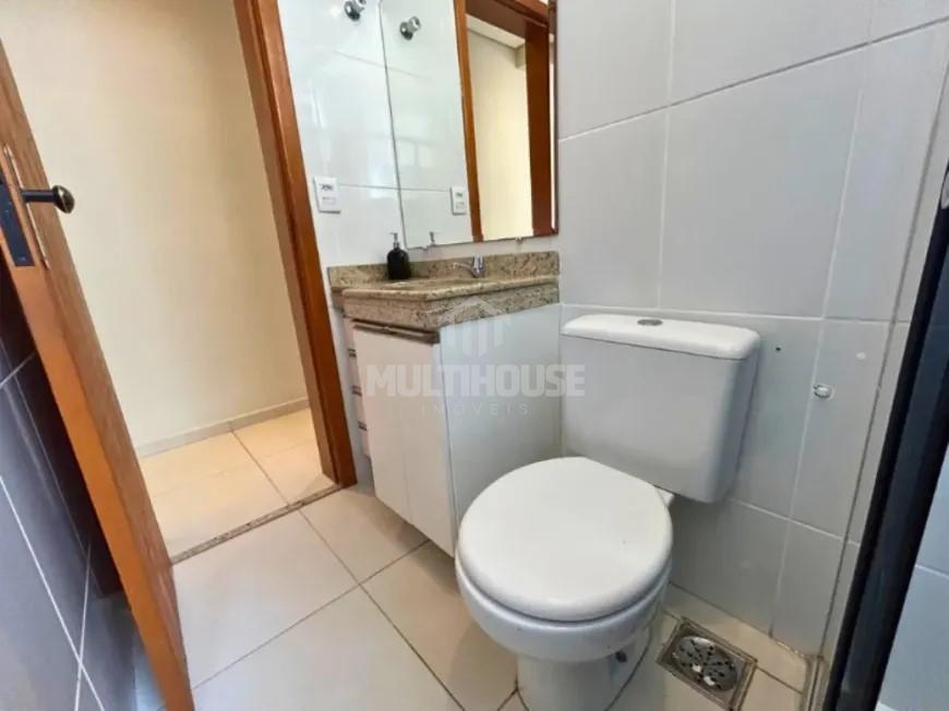 Apartamento para alugar com 3 quartos, 140m² - Foto 3