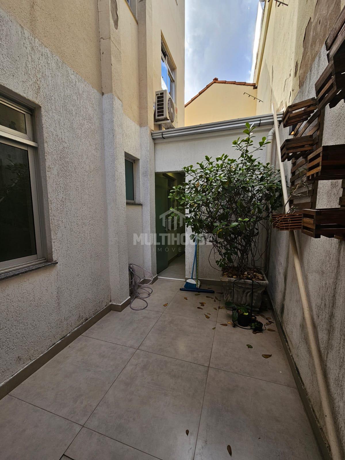 Apartamento para alugar com 3 quartos, 150m² - Foto 18