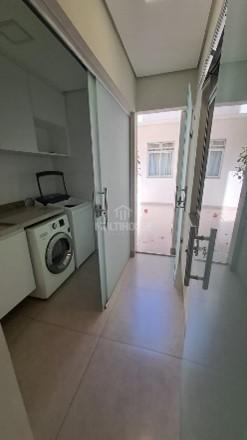 Apartamento para alugar com 3 quartos, 150m² - Foto 64