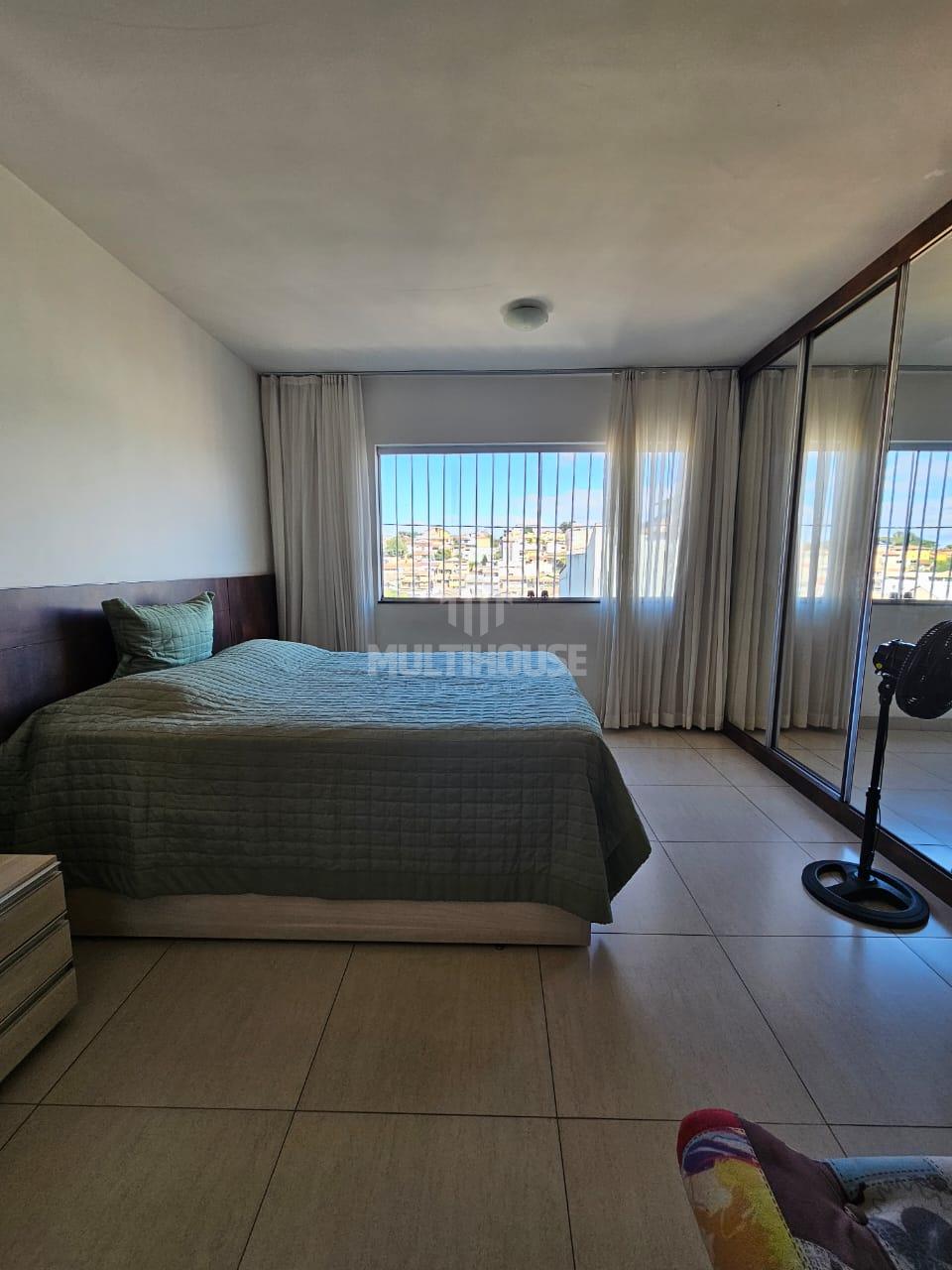 Casa, 5 quartos, 300 m² - Foto 16