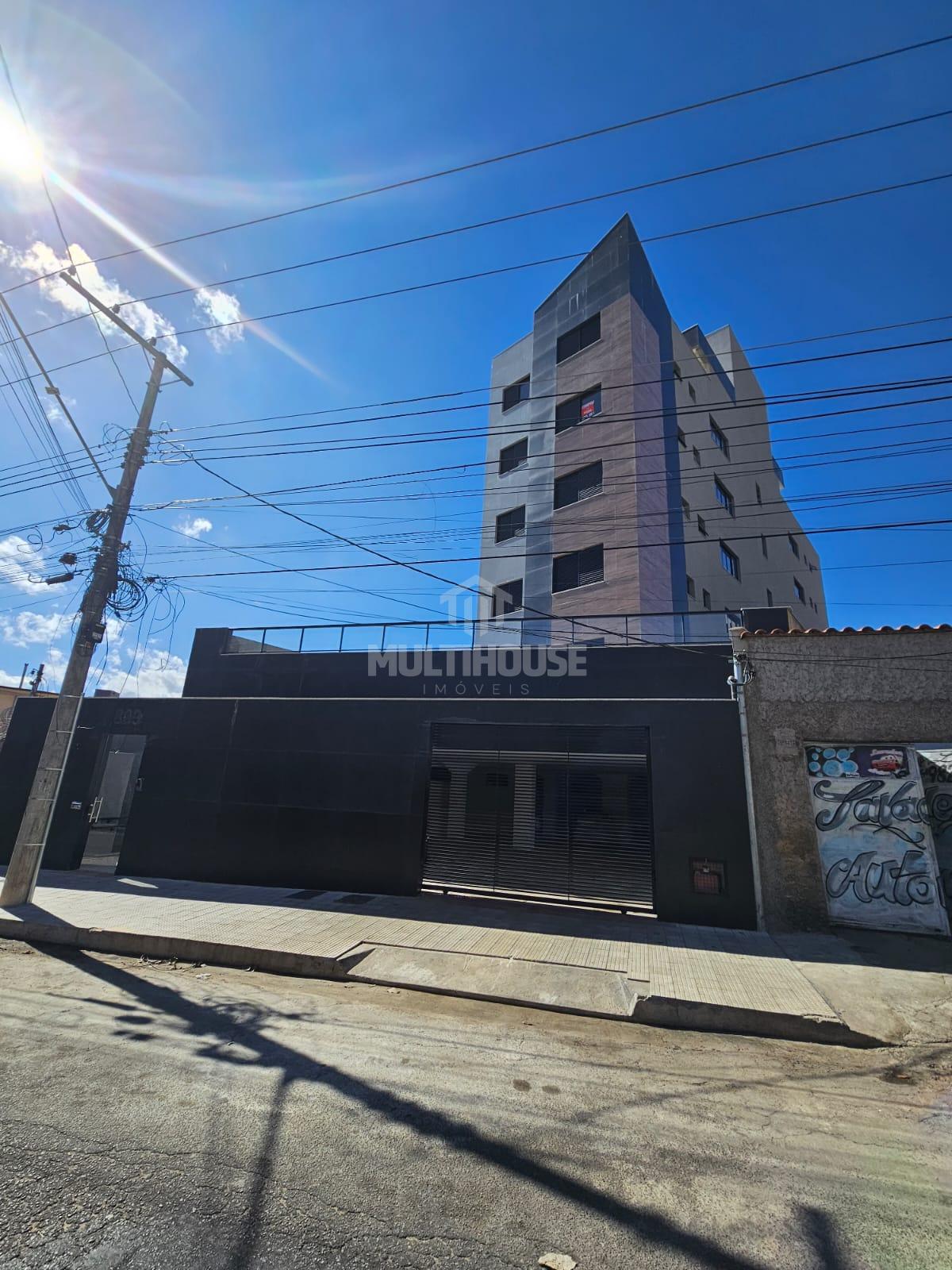 Excelente Apartamento Cobertura - 3 quartos-sendo uma suite -S...