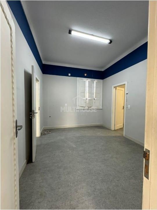 Casa para alugar com 4 quartos, 152m² - Foto 9
