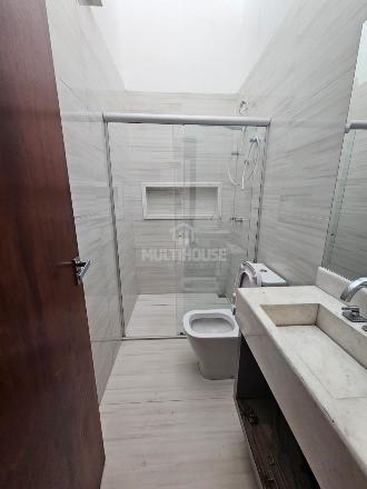 Casa para alugar com 3 quartos, 200m² - Foto 4