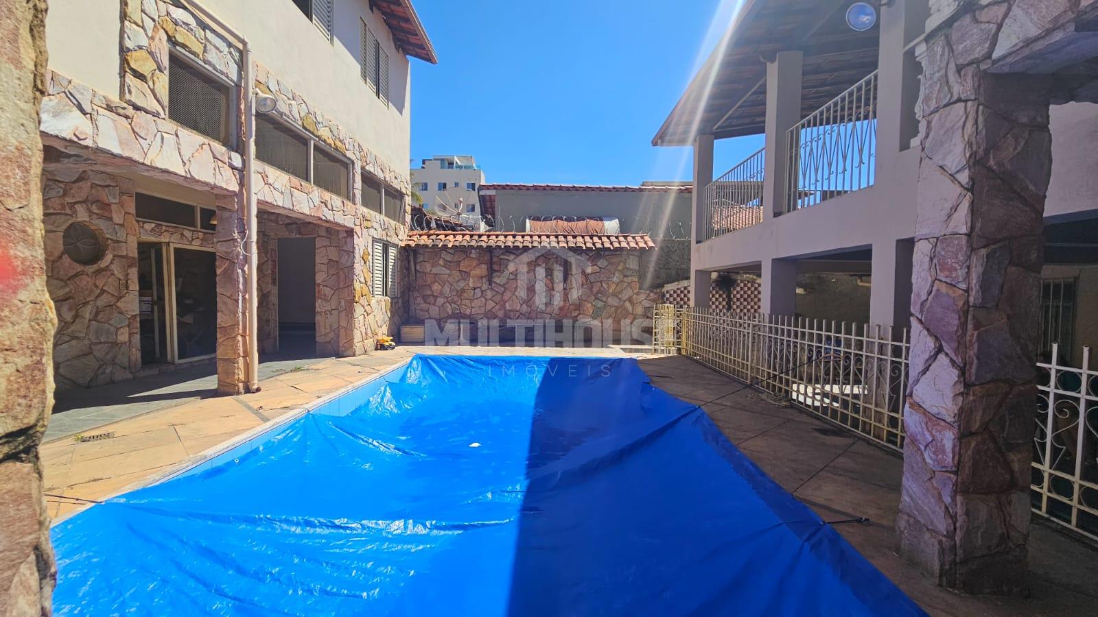 Casa, 4 quartos, 382 m² - Foto 4