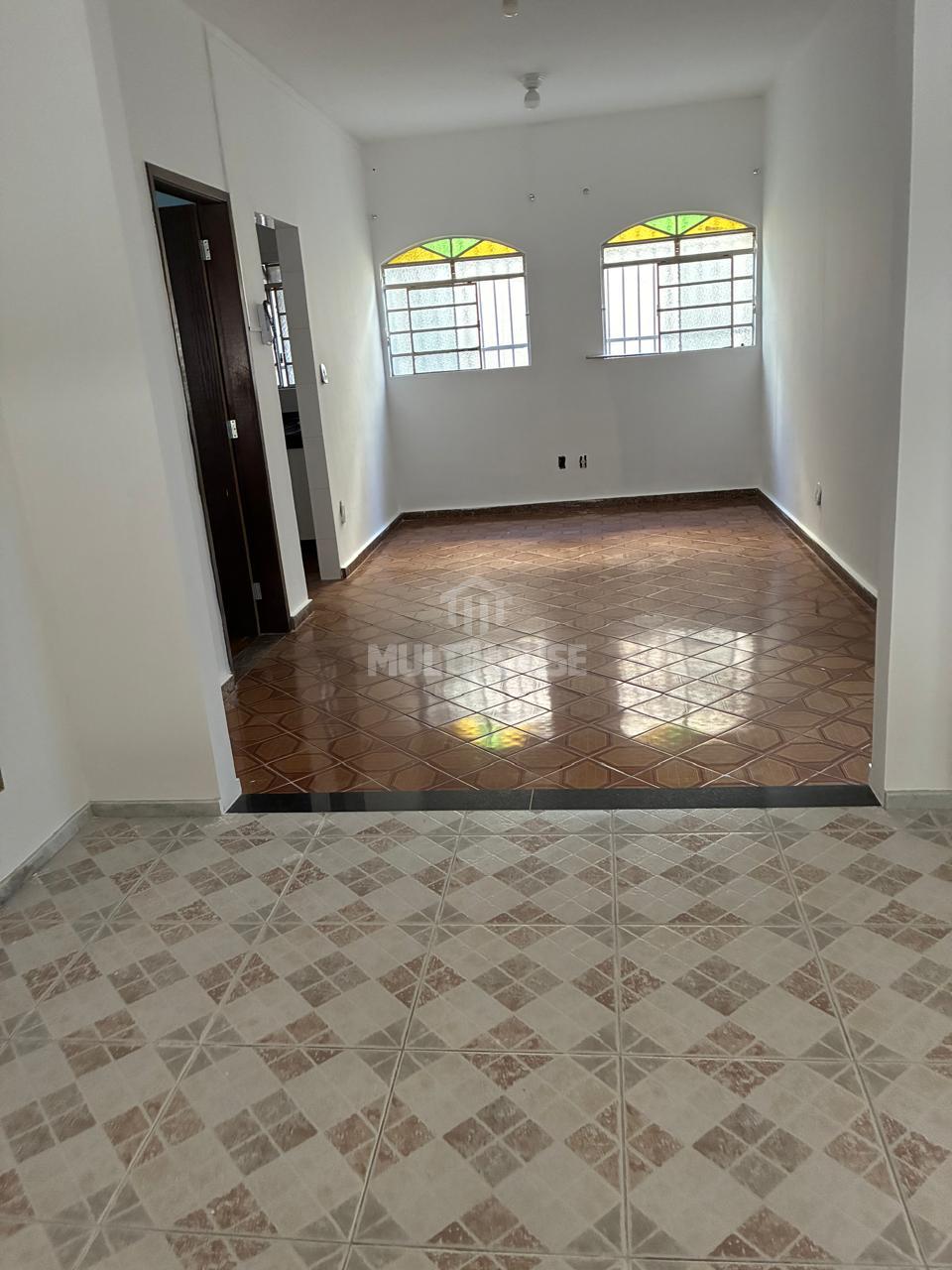 Casa, 2 quartos, 80 m² - Foto 1