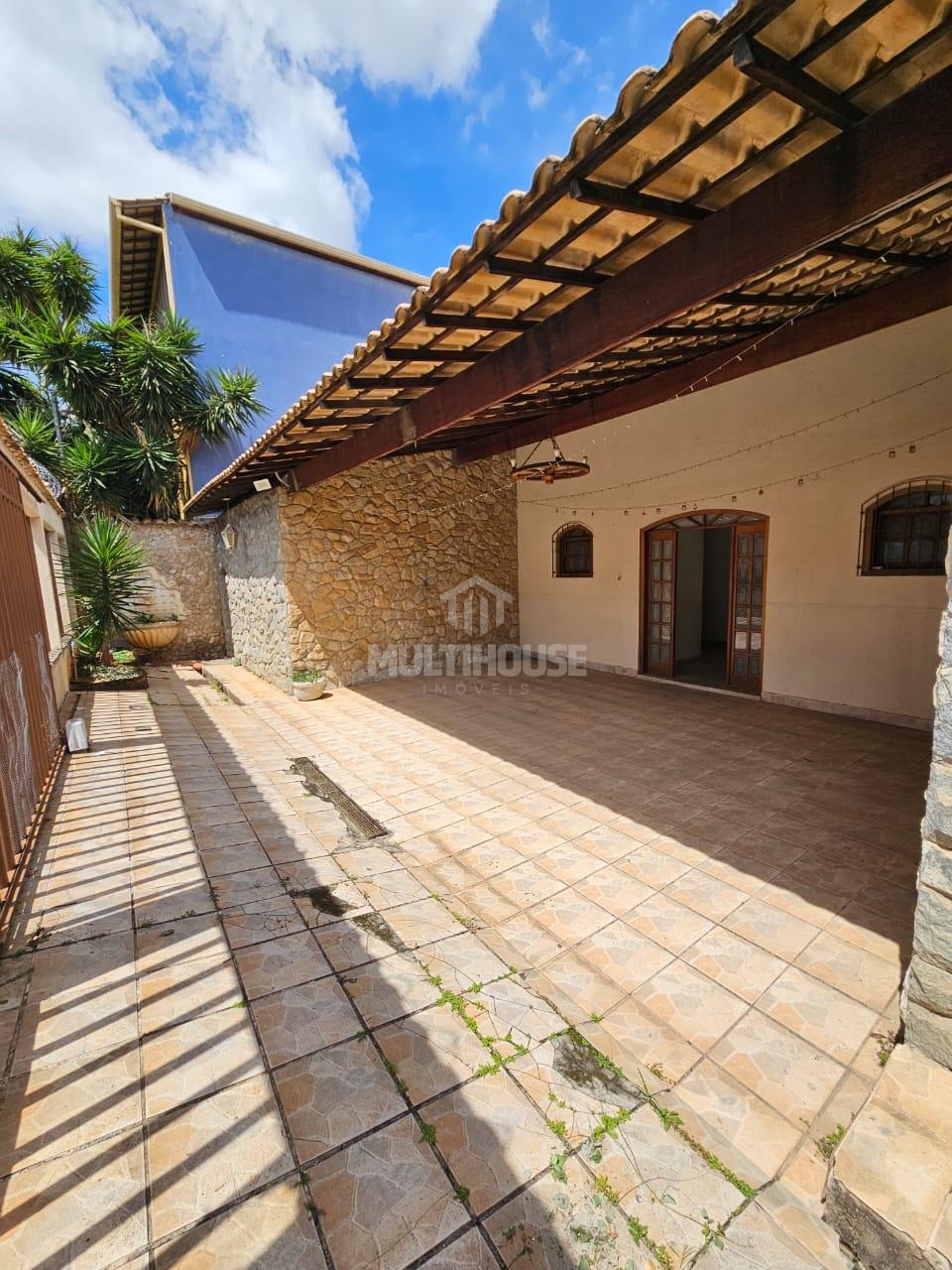Casa, 3 quartos, 208 m² - Foto 2
