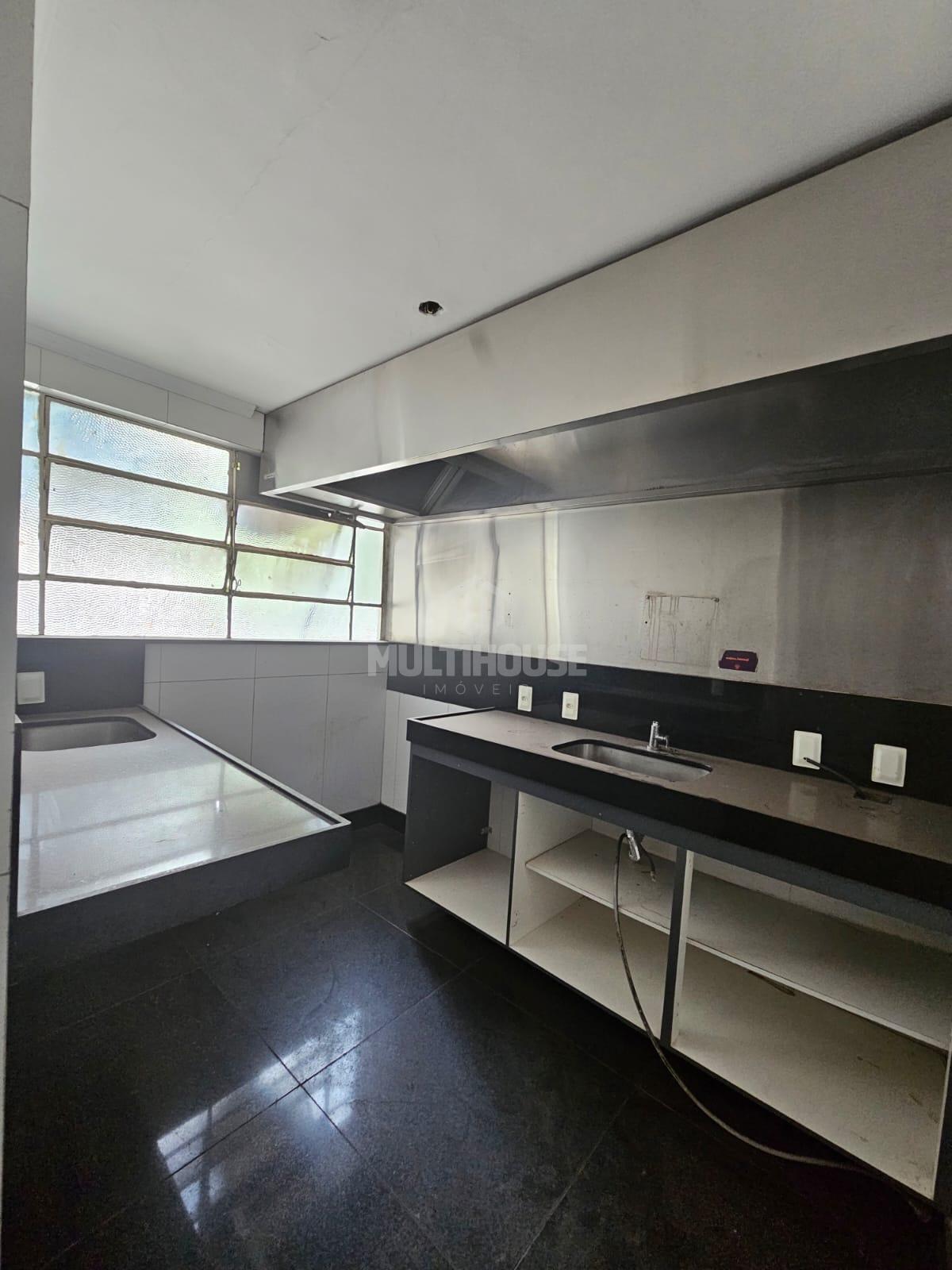 Casa, 4 quartos, 2690 m² - Foto 13