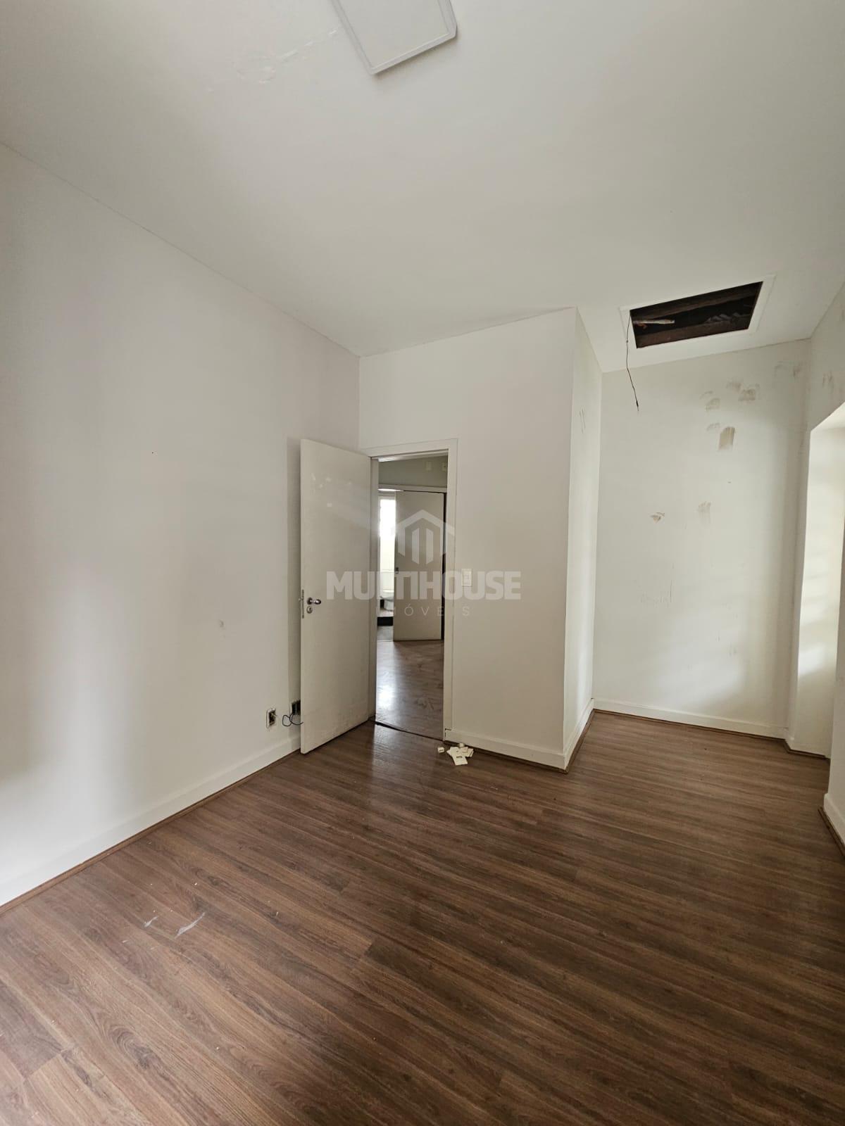 Casa, 4 quartos, 2690 m² - Foto 37