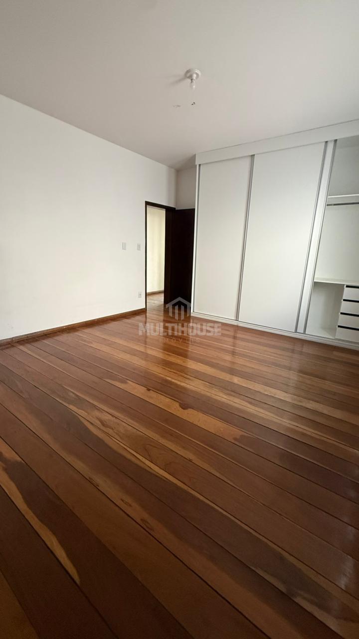 Casa, 4 quartos, 400 m² - Foto 4