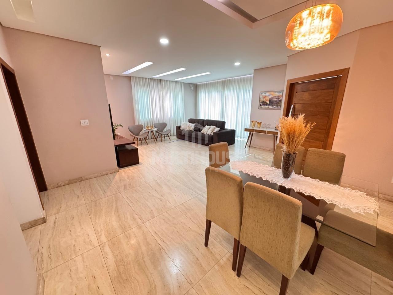 Casa com 360m  3 quartos, 1 suíte e 6 vagas à venda no Estânci...