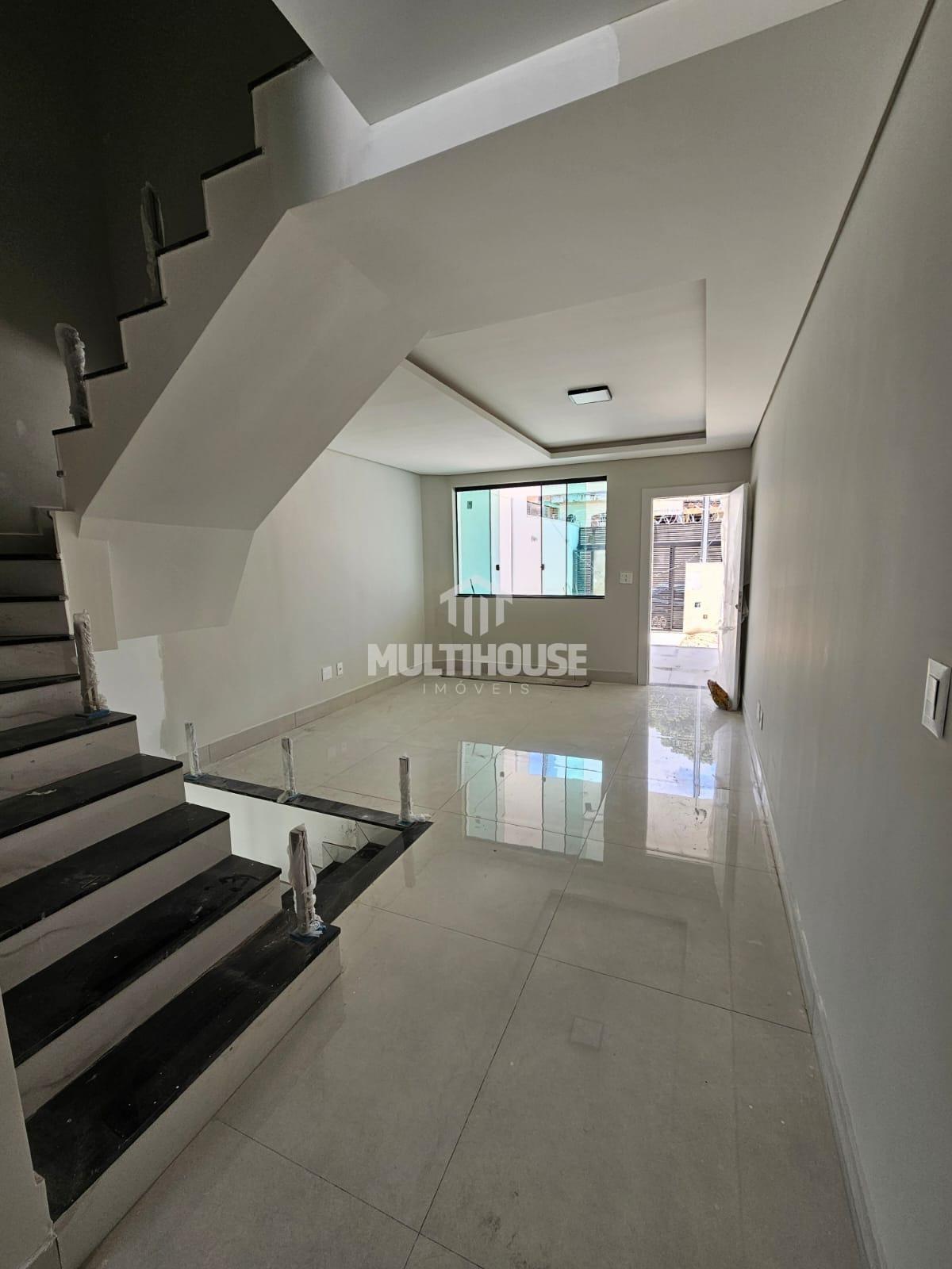 Casa, 3 quartos, 210 m² - Foto 1