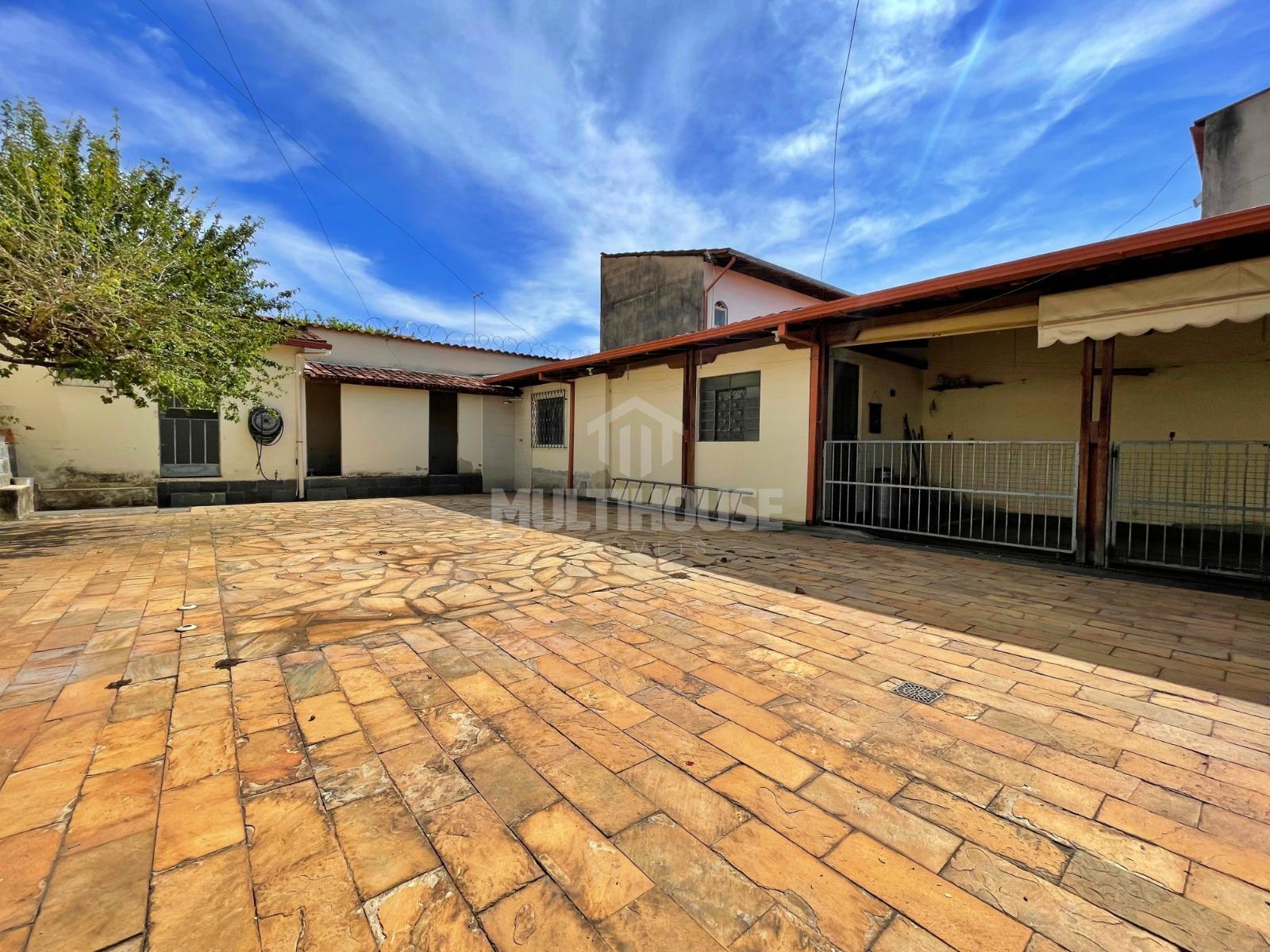 Casa, 3 quartos, 185 m² - Foto 1
