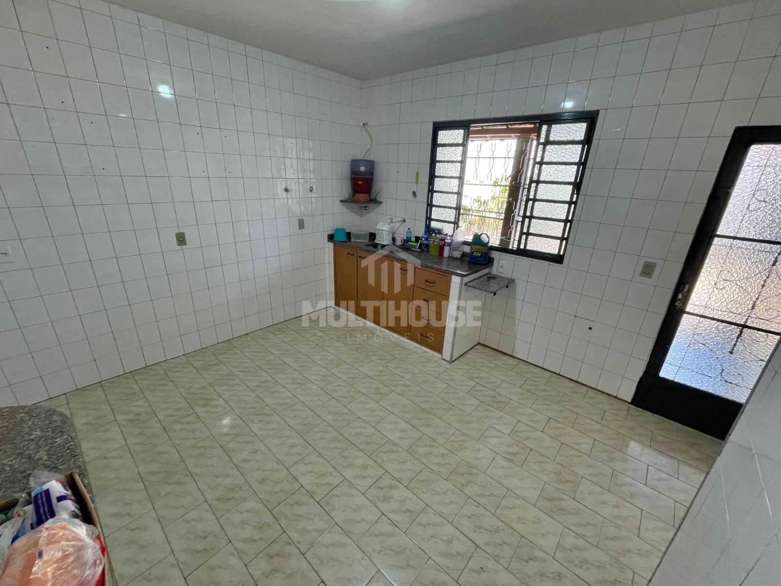 Casa, 3 quartos, 185 m² - Foto 13