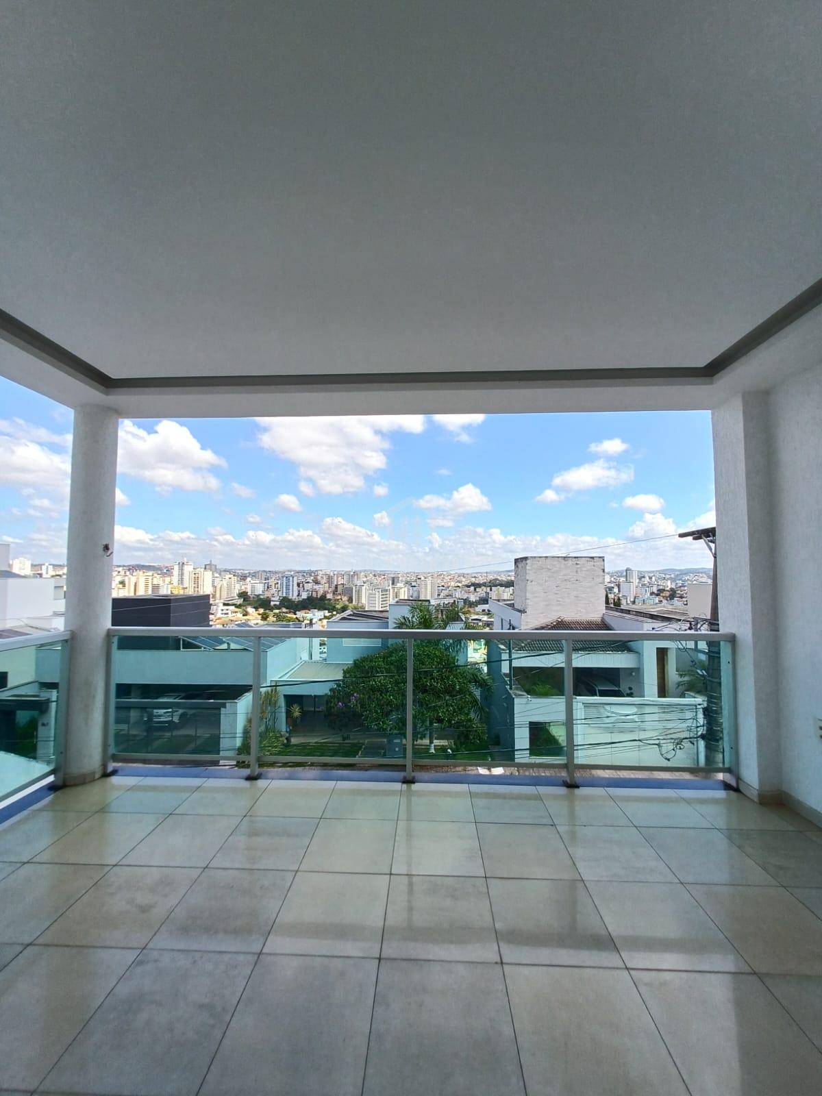 Casa no Condomínio Fazenda da Serra com 4 quartos, 2 suítes e ...