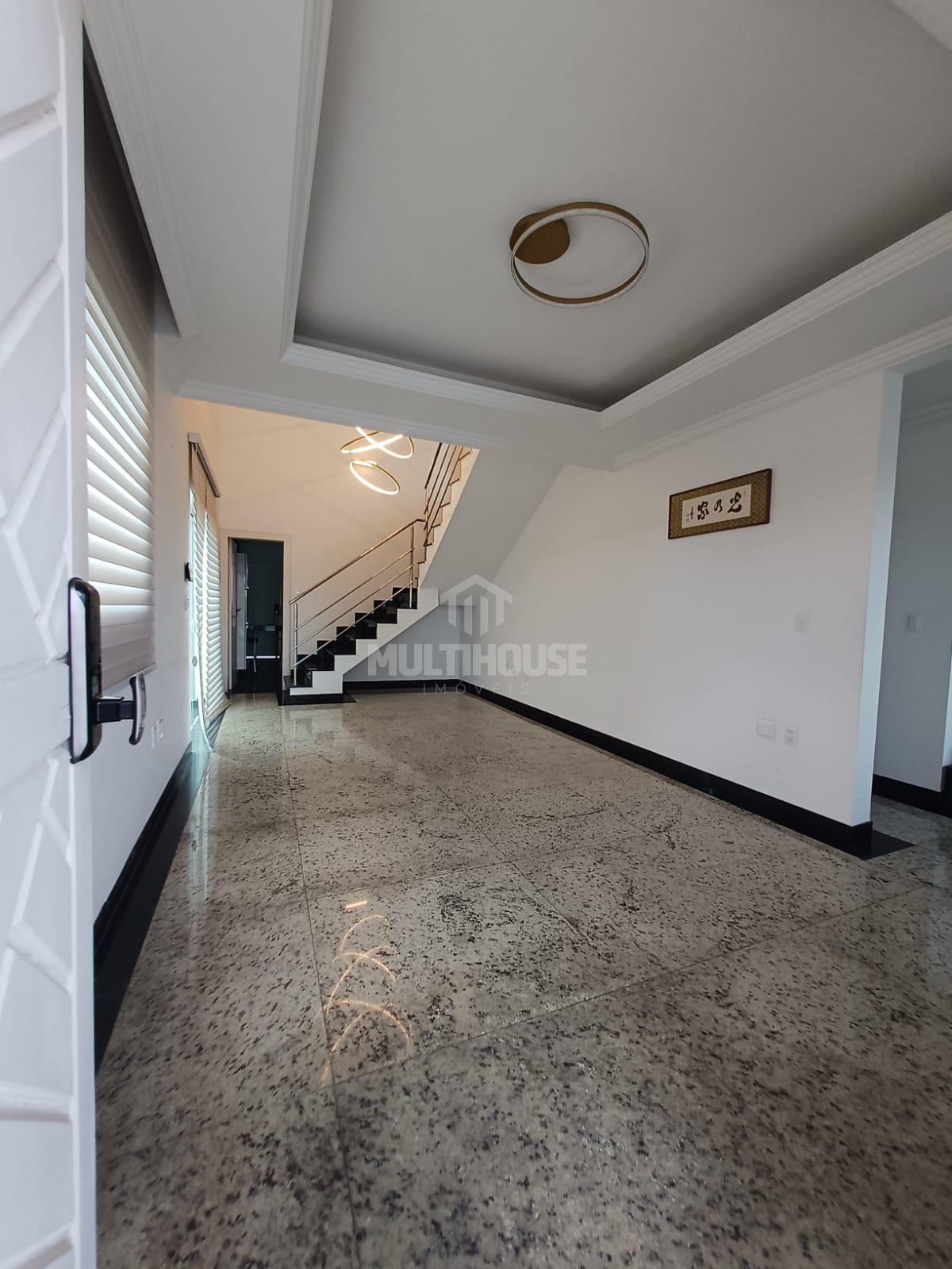 Casa no Condomínio Fazenda da Serra com 4 quartos, 2 suítes e ...