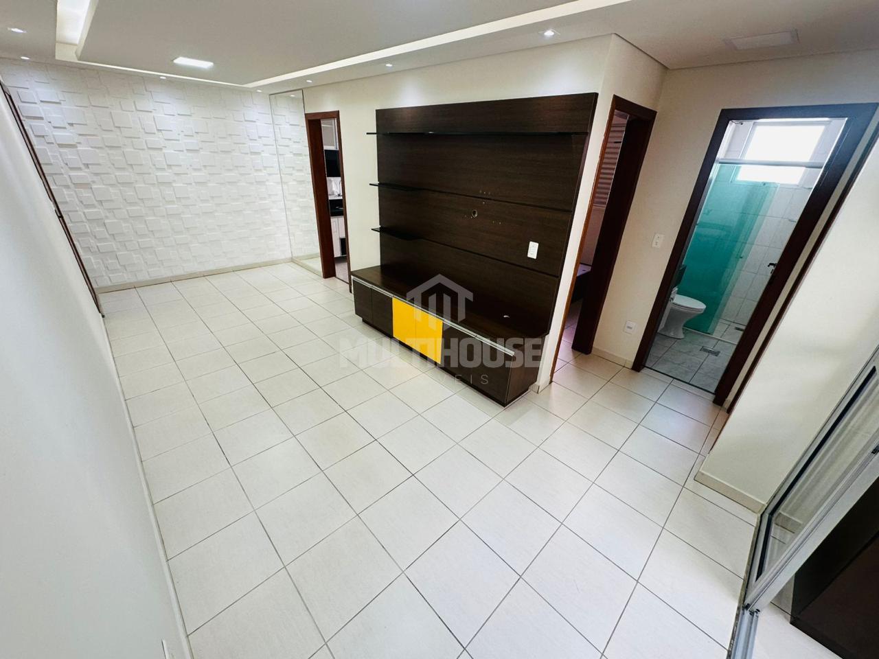 Apartamento com 2 Quartos, 1 vaga de 55m² para alugar no bairr...
