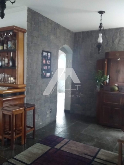Sobrado a venda, Cidade Jardim  ótima localizaçao em JACAREI 