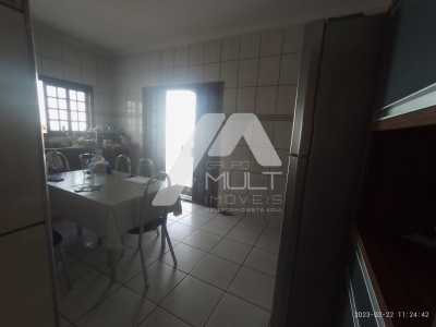 Sobrado a venda, Altos de Santana II,ótima localização em JACA...