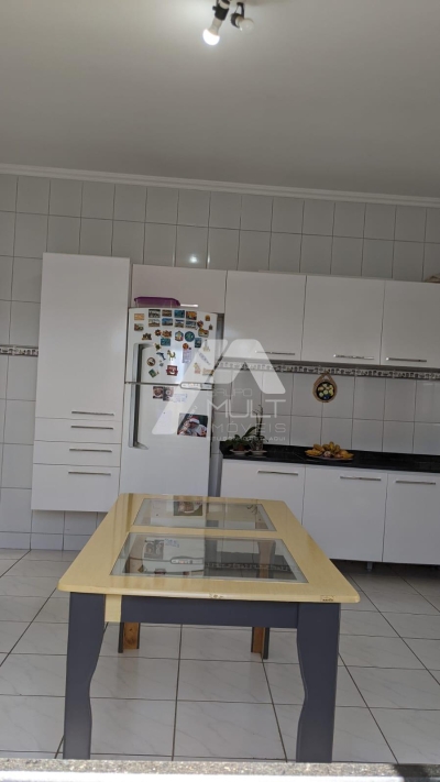 Sobrado a venda, Cidade Salvador, ótima localização em JACAREÍ 