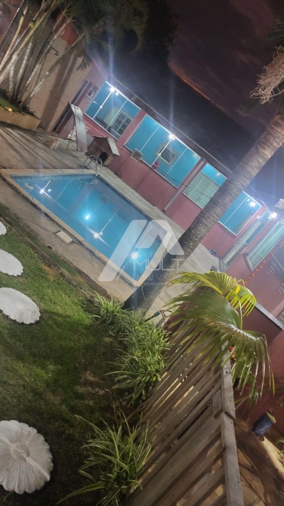 Ótima casa com Piscina á venda no Jardim Paraiso em Jacareí-SP