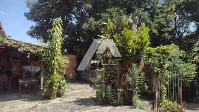Linda chácara á venda em Jacareí-SP