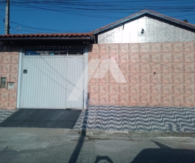 Excelente Casa à Venda no Bairro Cidade Nova Jacareí