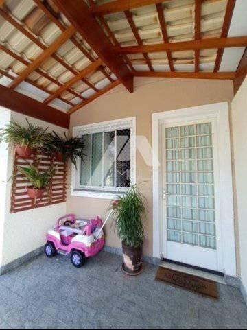 Casa com 2 dormitórios à venda, Jardim Marcondes, Jacareí - SP