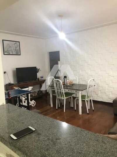 CASA COM PISCINA 3 DORMITÓRIOS - JARDIM AMÉRICA - JACAREÍ SP -...